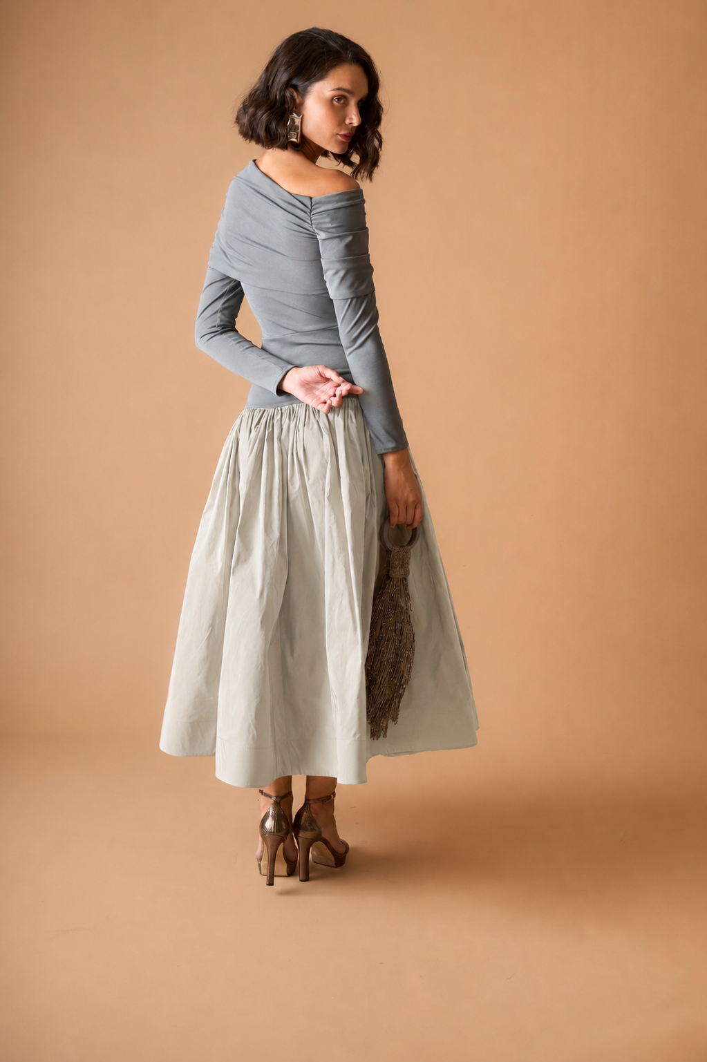 VESTIDO LIRIAN GRIS
