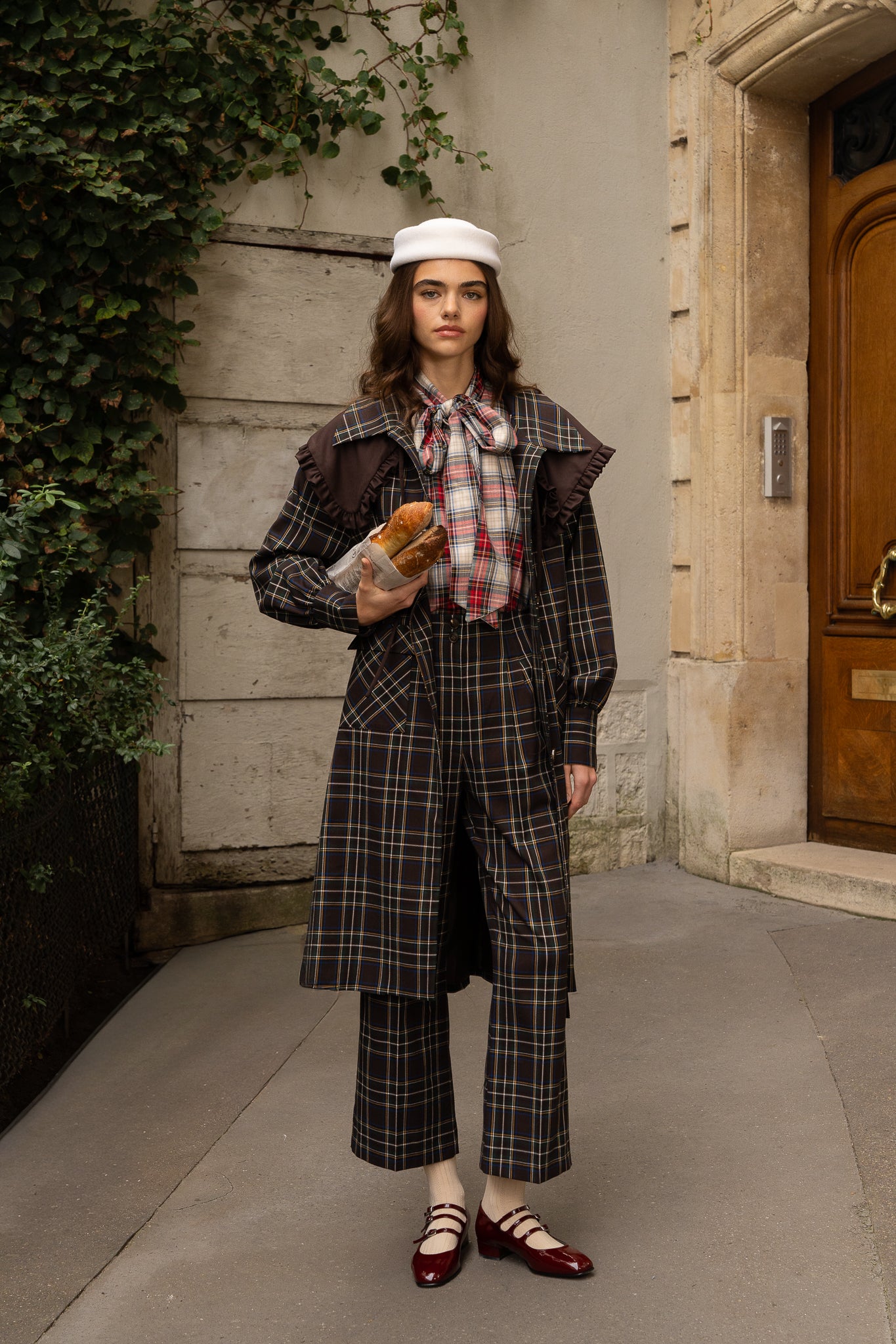 ABRIGO NIKITA MARRON