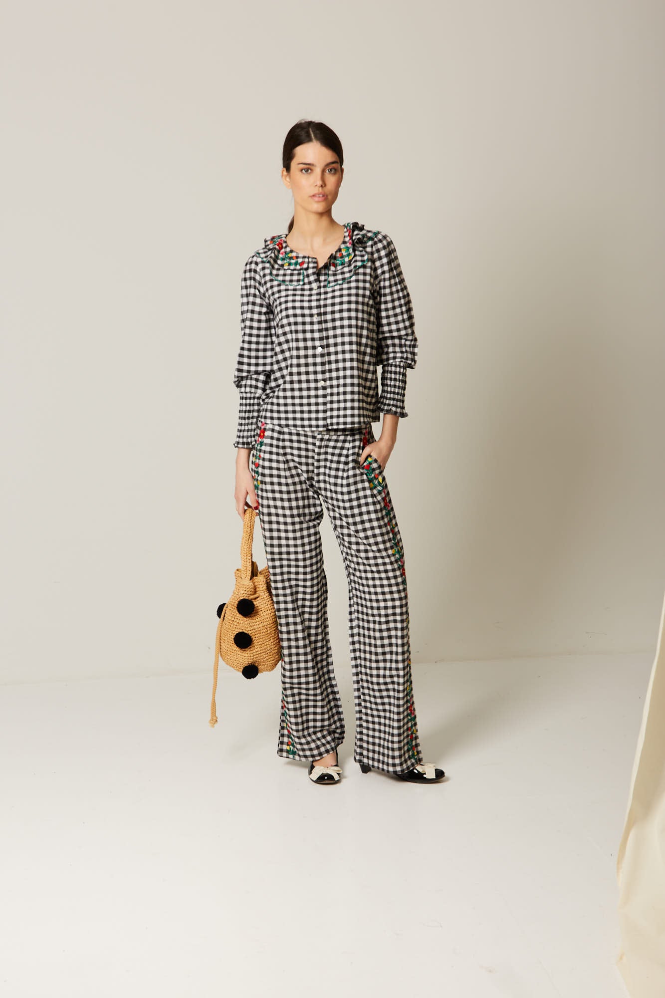 PANTALON LUCCA NEGRO