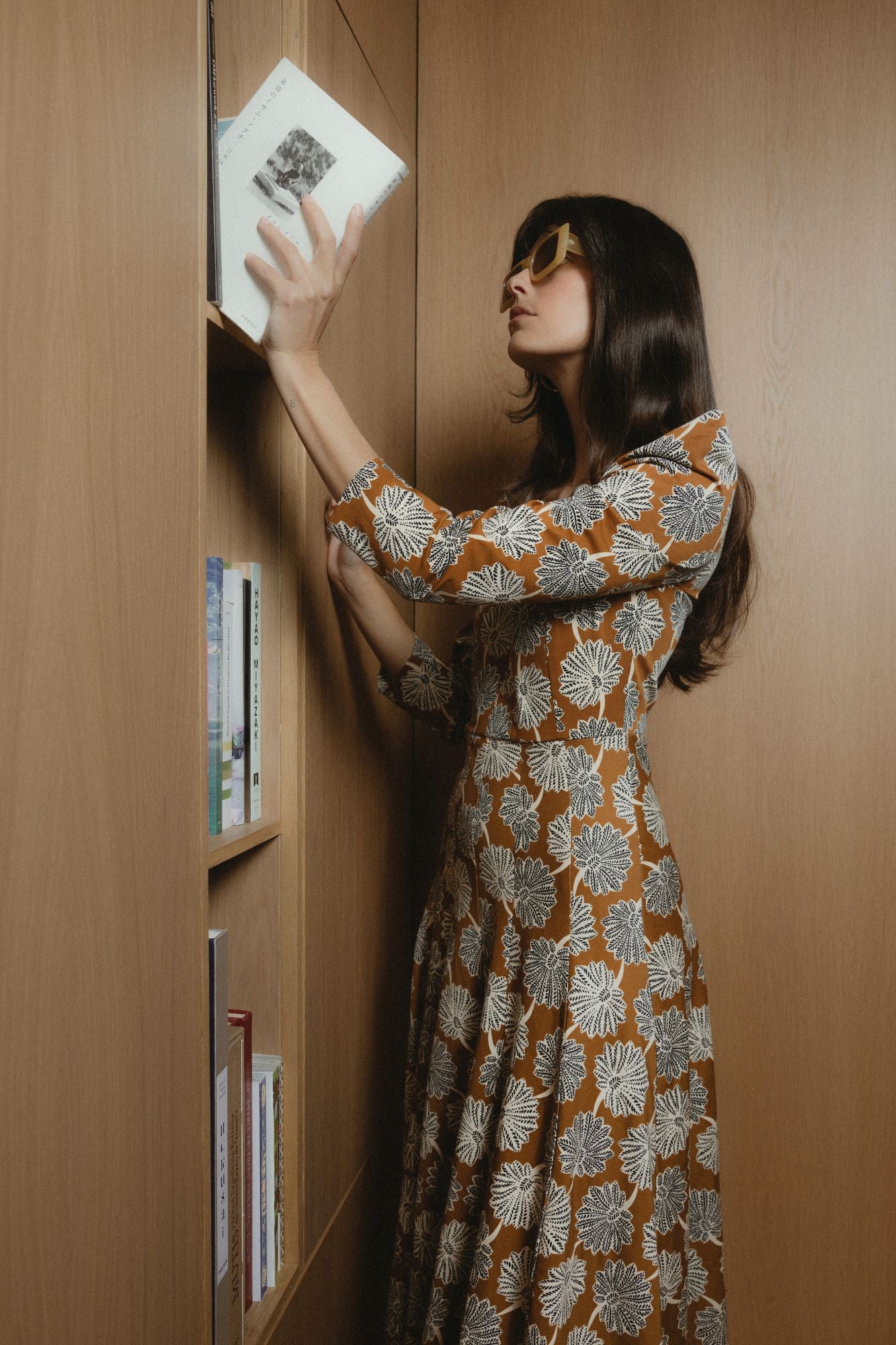 VESTIDO RENÉ MOSTARDA