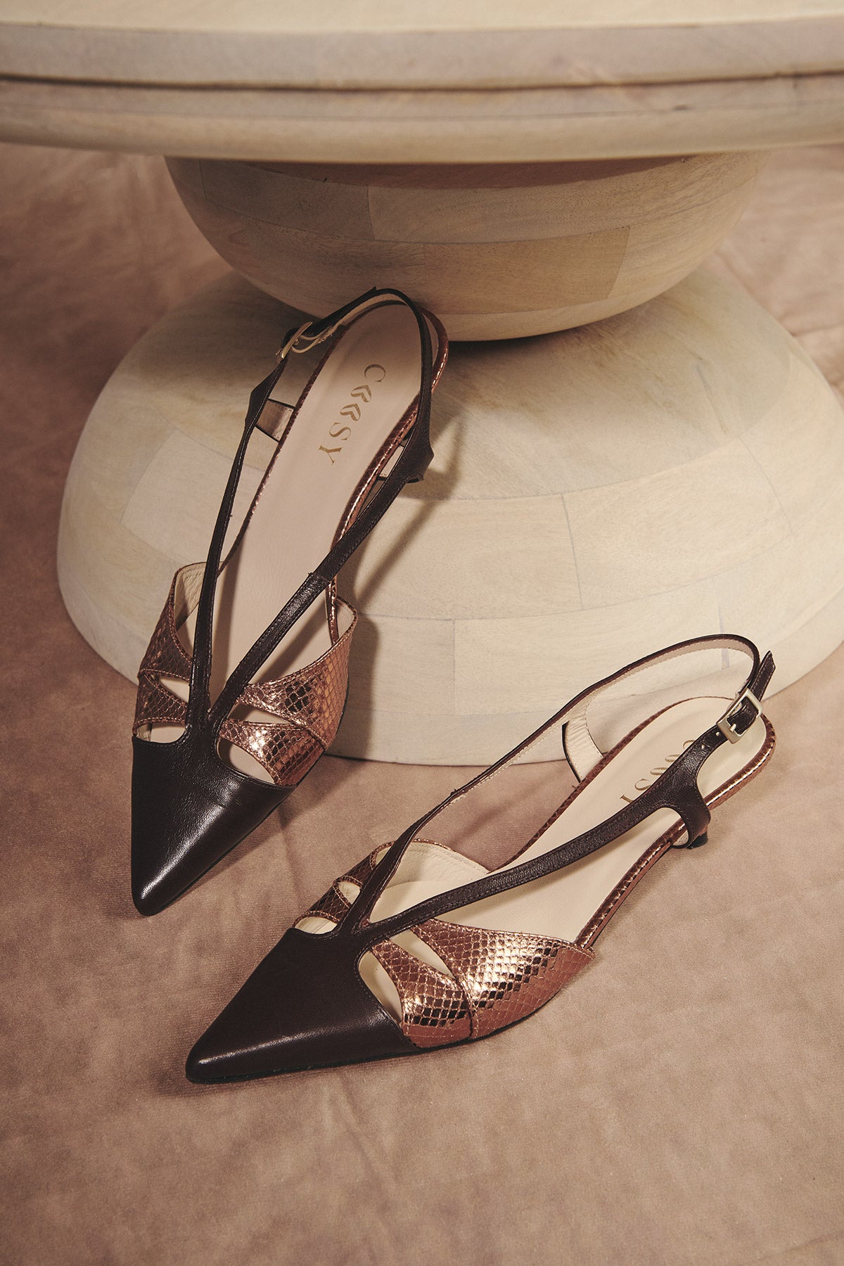 BROWN MINI HEEL SHOE