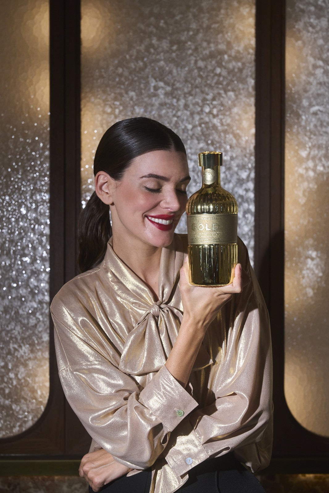 CAMISA GINGOLD X COOSY DORADO