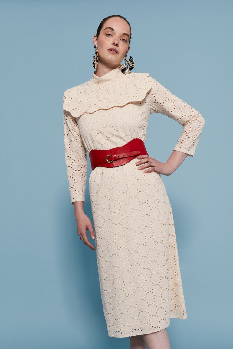 ROBE BEIGE DÉCOUPÉE